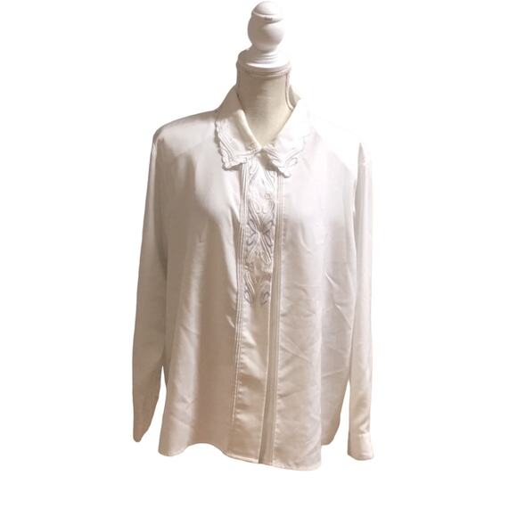 Laura Scott Button Up Shirt - Picture 1 of 5